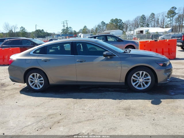 1G1ZD5ST2JF147895 Chevrolet MALIBU LT