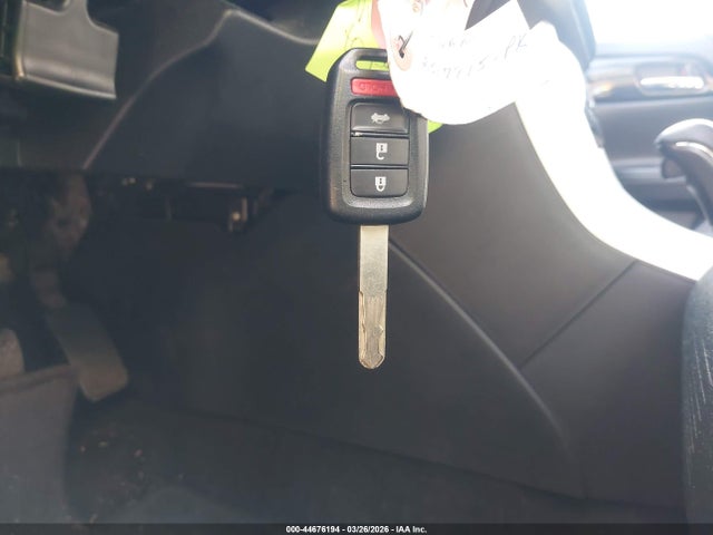 44676194 :رقم المزاد ، 1HGCR2F39HA270738 vin ، 2017 Honda Accord Lx مزاد بيع
