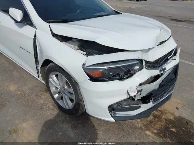 1G1ZD5ST9JF209910 Chevrolet MALIBU LT