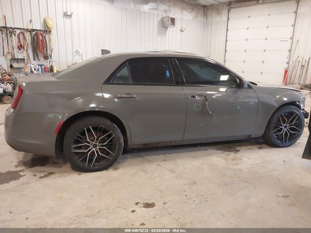 2018 Chrysler 300 300s Awd მანქანა იყიდება აუქციონზე, vin: 2C3CCAGG0JH149538, აუქციონის ნომერი: 44676222