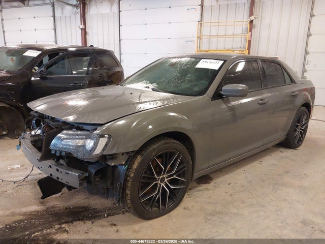 2018 Chrysler 300 300s Awd მანქანა იყიდება აუქციონზე, vin: 2C3CCAGG0JH149538, აუქციონის ნომერი: 44676222