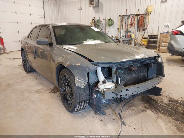 2018 Chrysler 300 300s Awd მანქანა იყიდება აუქციონზე, vin: 2C3CCAGG0JH149538, აუქციონის ნომერი: 44676222