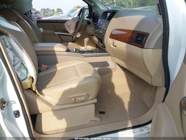 Продаж на аукціоні авто 2015 Nissan Armada Platinum, vin: 5N1AA0NC0FN619418, номер лоту: 44676249