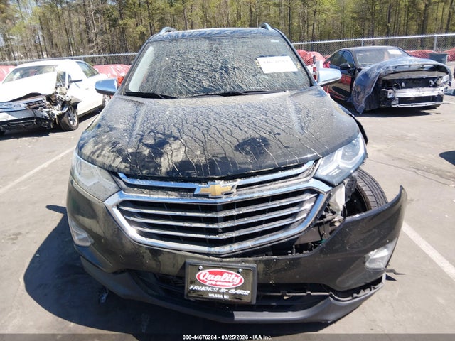 Продаж на аукціоні авто 2018 Chevrolet Equinox Premier, vin: 2GNAXVEV5J6101262, номер лоту: 44676284