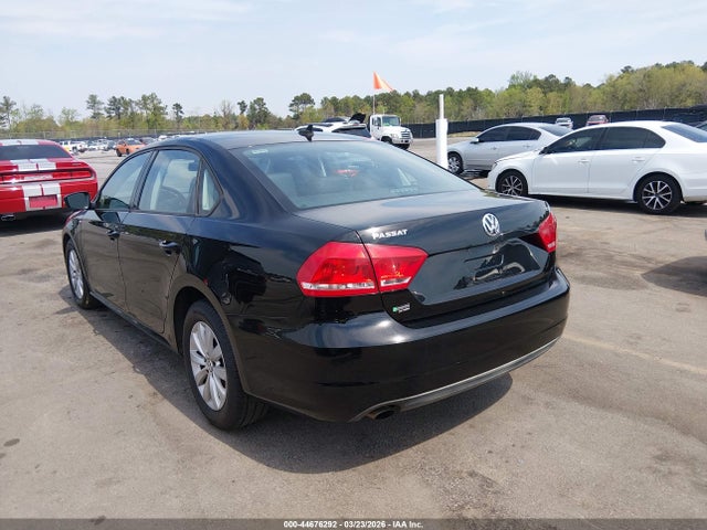 Aukcja sprzedaży 2015 Volkswagen Passat 1.8t Wolfsburg Edition, vin: 1VWAT7A3XFC055461, numer aukcji: 44676292