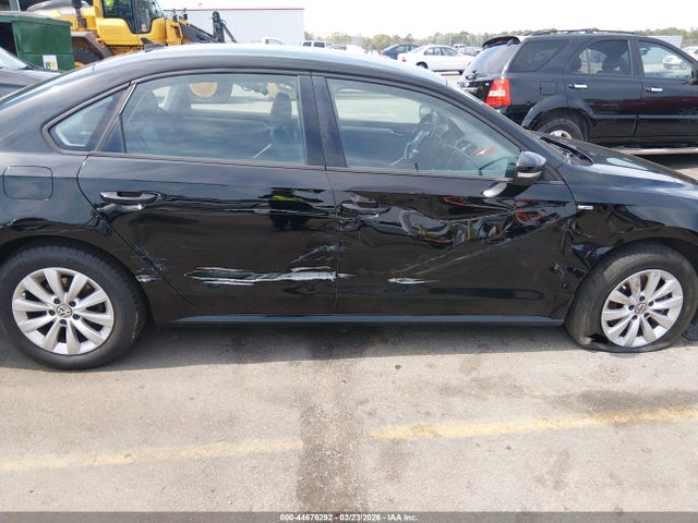 Aukcja sprzedaży 2015 Volkswagen Passat 1.8t Wolfsburg Edition, vin: 1VWAT7A3XFC055461, numer aukcji: 44676292