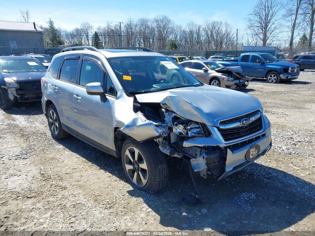 Продаж на аукціоні авто 2018 Subaru Forester 2.5i Premium, vin: JF2SJAGC9JH418556, номер лоту: 44676321