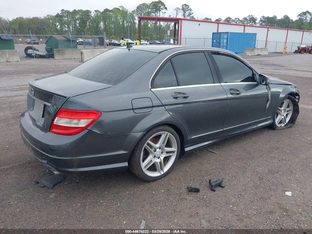 44676322 :رقم المزاد ، WDDGF5EB1AF413487 vin ، 2010 Mercedes-benz C 300 Luxury/sport مزاد بيع