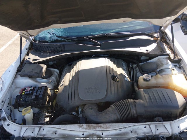 2016 Chrysler 300c მანქანა იყიდება აუქციონზე, vin: 2C3CCAET9GH248447, აუქციონის ნომერი: 44676338
