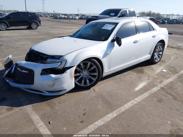 2016 Chrysler 300c მანქანა იყიდება აუქციონზე, vin: 2C3CCAET9GH248447, აუქციონის ნომერი: 44676338