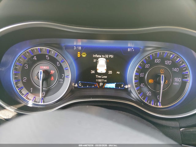 2016 Chrysler 300c მანქანა იყიდება აუქციონზე, vin: 2C3CCAET9GH248447, აუქციონის ნომერი: 44676338