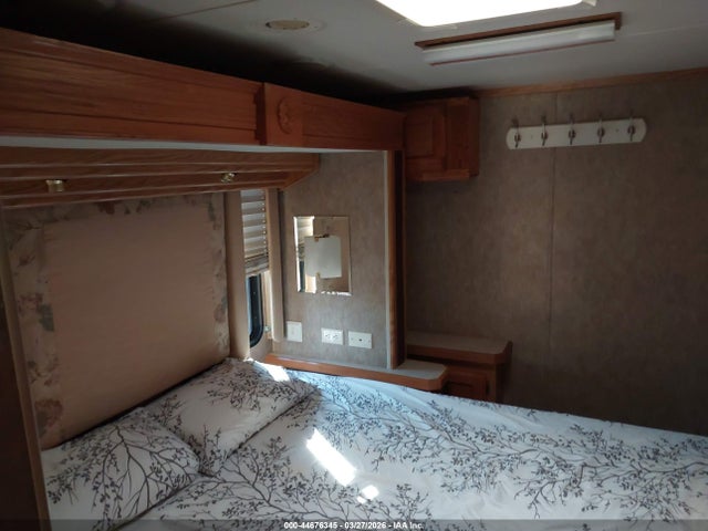 Aukcja sprzedaży 2005 Workhorse Custom Chassis Motorhome Chassis P3500, vin: 5B4LP57G353406813, numer aukcji: 44676345