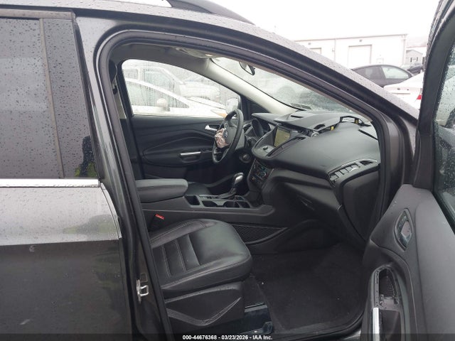 1FMCU9HD1JUA77950 Ford ESCAPE SEL