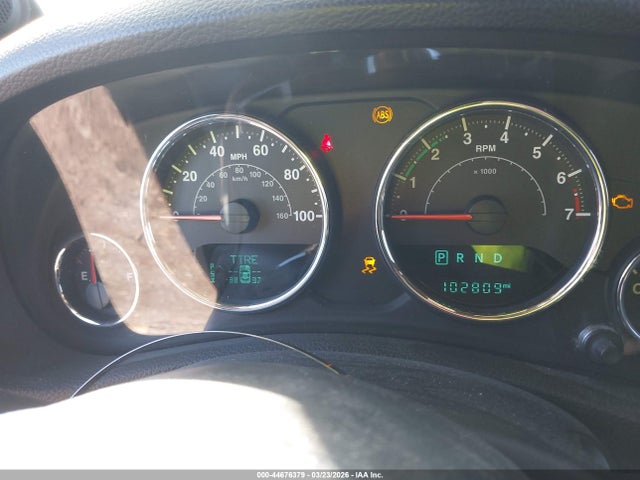 1C4BJWEG5EL310312 Jeep Wrangler Unlimited Altitude