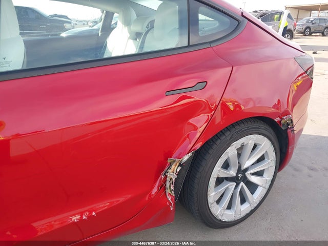 2021 Tesla Model 3 Standard Range Plus Rear-wheel Drive მანქანა იყიდება აუქციონზე, vin: 5YJ3E1EAXMF060817, აუქციონის ნომერი: 44676387