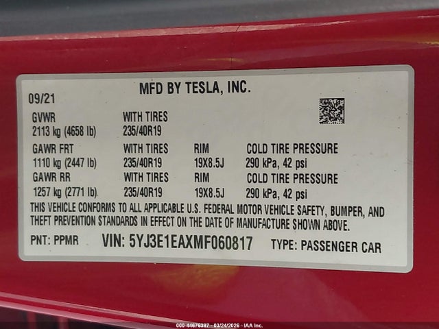 2021 Tesla Model 3 Standard Range Plus Rear-wheel Drive მანქანა იყიდება აუქციონზე, vin: 5YJ3E1EAXMF060817, აუქციონის ნომერი: 44676387