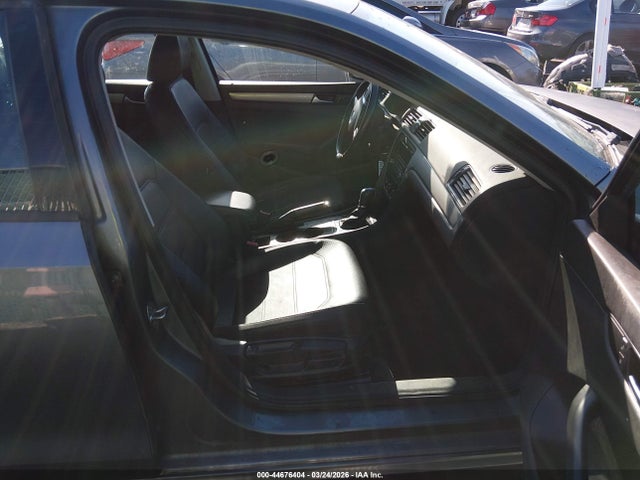 2015 VOLKSWAGEN PASSAT 1VWAT7A33FC017196 Photo 4