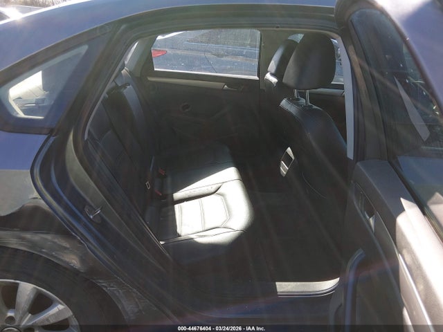 2015 VOLKSWAGEN PASSAT 1VWAT7A33FC017196 Photo 7