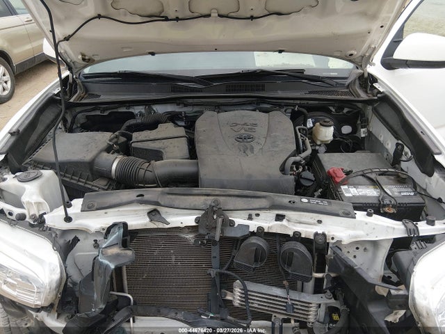 2019 TOYOTA TACOMA 3TMCZ5AN4KM272383 Photo 9