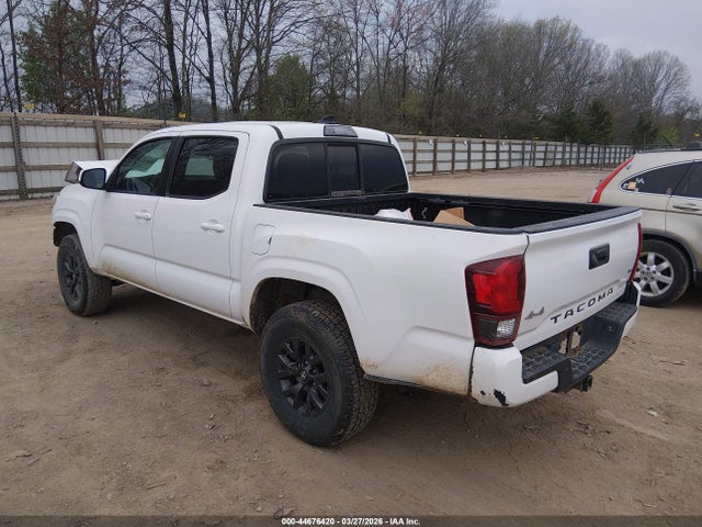 2019 TOYOTA TACOMA 3TMCZ5AN4KM272383 Photo 2