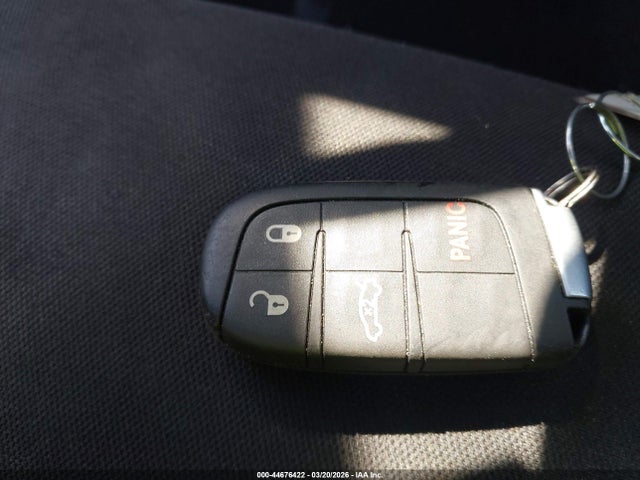 2021 Dodge Challenger Sxt მანქანა იყიდება აუქციონზე, vin: 2C3CDZAG7MH552716, აუქციონის ნომერი: 44676422