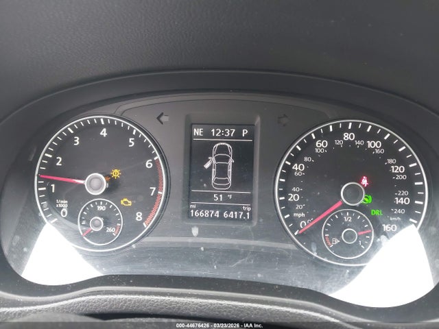 2013 Volkswagen Passat 2.5l Se მანქანა იყიდება აუქციონზე, vin: 1VWBP7A39DC122041, აუქციონის ნომერი: 44676426