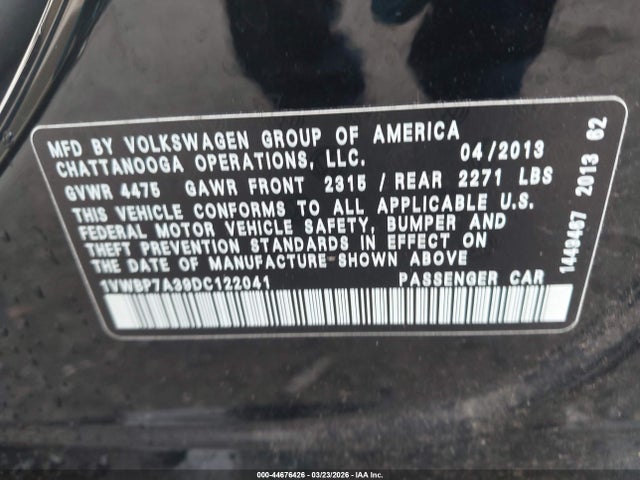 2013 Volkswagen Passat 2.5l Se მანქანა იყიდება აუქციონზე, vin: 1VWBP7A39DC122041, აუქციონის ნომერი: 44676426