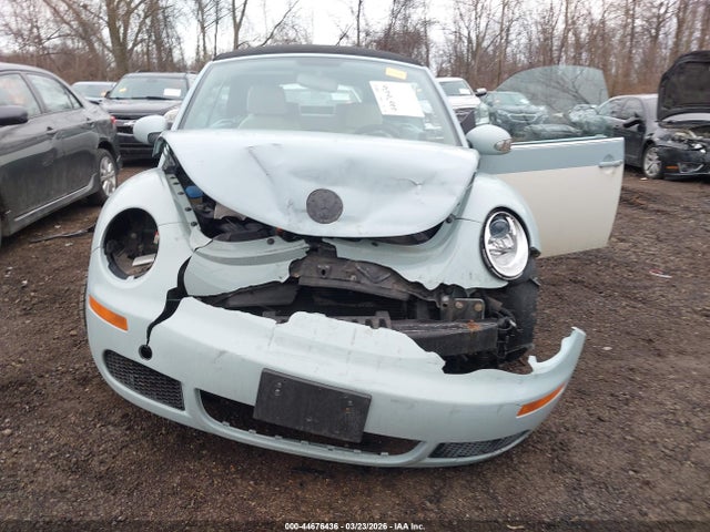 Продажа на аукционе авто 2010 Volkswagen New Beetle 2.5l Final Edition, vin: 3VWRW3AL0AM011141, номер лота: 44676436