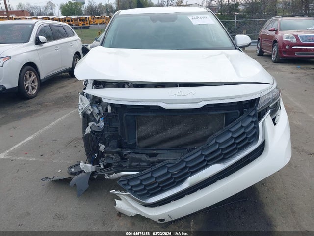 44676456 :رقم المزاد ، KNDEPCAA6P7348056 vin ، 2023 Kia Seltos Lx مزاد بيع