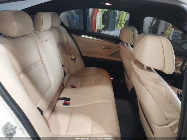 44676481 :رقم المزاد ، WBAKP9C58GG587451 vin ، 2016 Bmw 550i Xdrive مزاد بيع