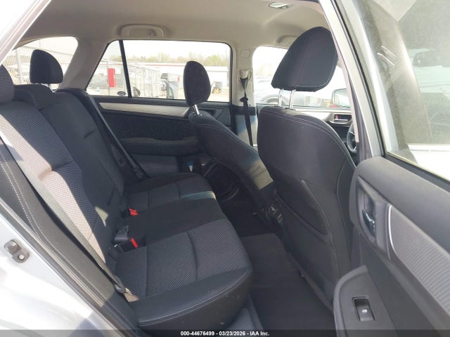Продаж на аукціоні авто 2018 Subaru Outback 2.5i Premium, vin: 4S4BSAFC9J3376539, номер лоту: 44676499