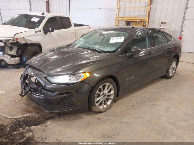 2019 Ford Fusion Hybrid Se მანქანა იყიდება აუქციონზე, vin: 3FA6P0LU4KR243016, აუქციონის ნომერი: 44676519
