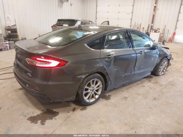 2019 Ford Fusion Hybrid Se მანქანა იყიდება აუქციონზე, vin: 3FA6P0LU4KR243016, აუქციონის ნომერი: 44676519