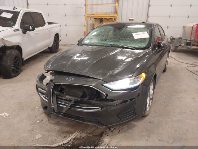 2019 Ford Fusion Hybrid Se მანქანა იყიდება აუქციონზე, vin: 3FA6P0LU4KR243016, აუქციონის ნომერი: 44676519