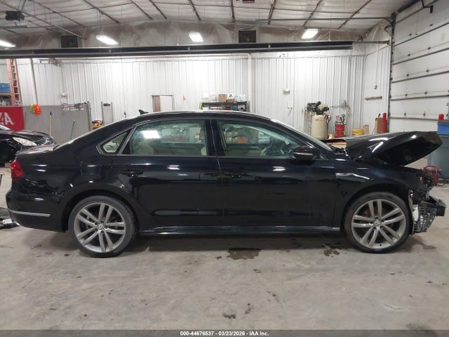 44676537 :رقم المزاد ، 1VWAA7A33JC008058 vin ، 2018 Volkswagen Passat 2.0t R-line/2.0t S مزاد بيع