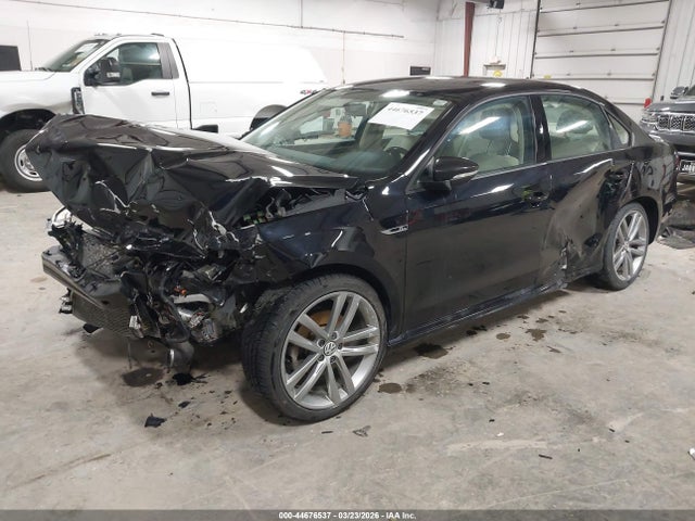 2018 VOLKSWAGEN PASSAT 1VWAA7A33JC008058 Photo 1