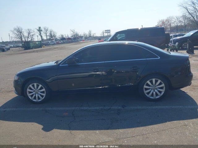 Продаж на аукціоні авто 2010 Audi A4 2.0t Premium, vin: WAUFFAFLXAN056805, номер лоту: 44676556