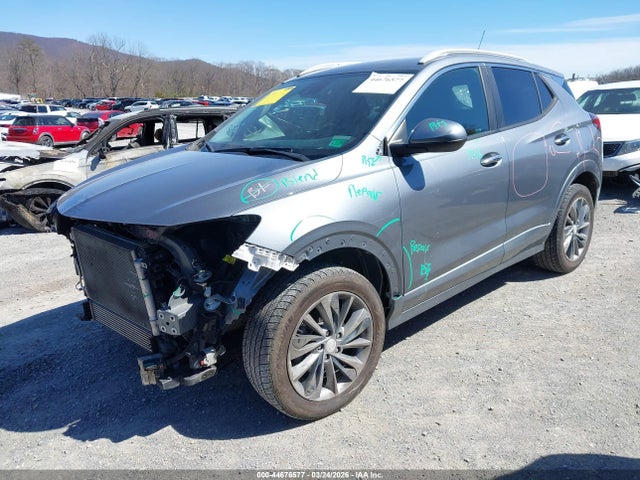 44676577 :رقم المزاد ، KL4MMESL3MB180203 vin ، 2021 Buick Encore Gx Awd Select مزاد بيع