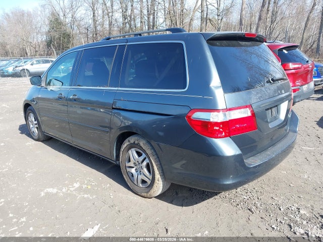44676608 :رقم المزاد ، 5FNRL38615B052268 vin ، 2005 Honda Odyssey Ex-l مزاد بيع