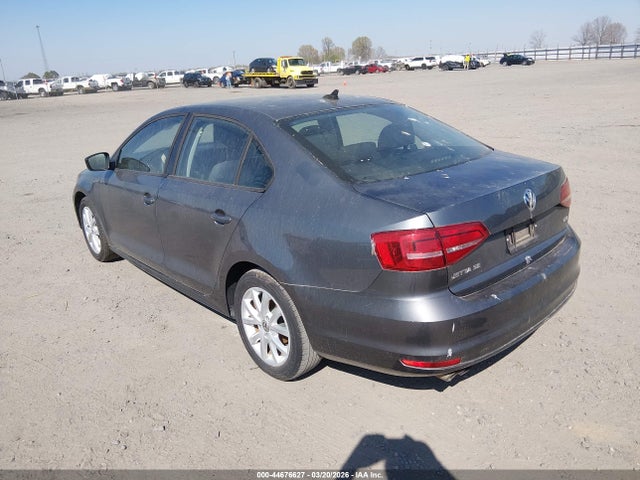 44676627 :رقم المزاد ، 3VWD17AJXFM356926 vin ، 2015 Volkswagen Jetta 1.8t Se مزاد بيع