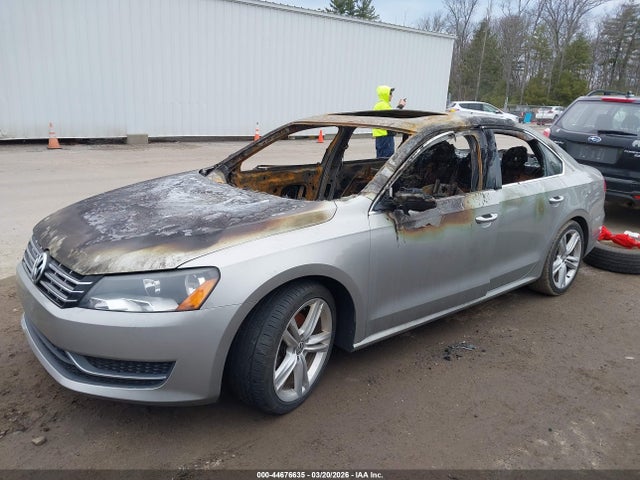 Aukcja sprzedaży 2014 Volkswagen Passat 2.0l Tdi Se, vin: 1VWBN7A39EC059238, numer aukcji: 44676635