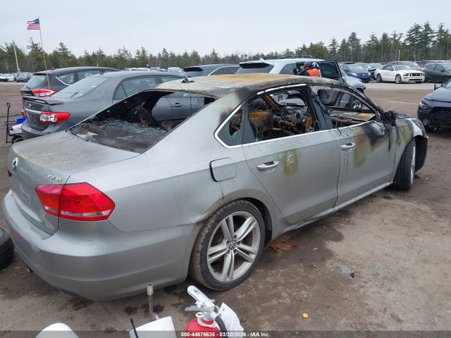 Aukcja sprzedaży 2014 Volkswagen Passat 2.0l Tdi Se, vin: 1VWBN7A39EC059238, numer aukcji: 44676635