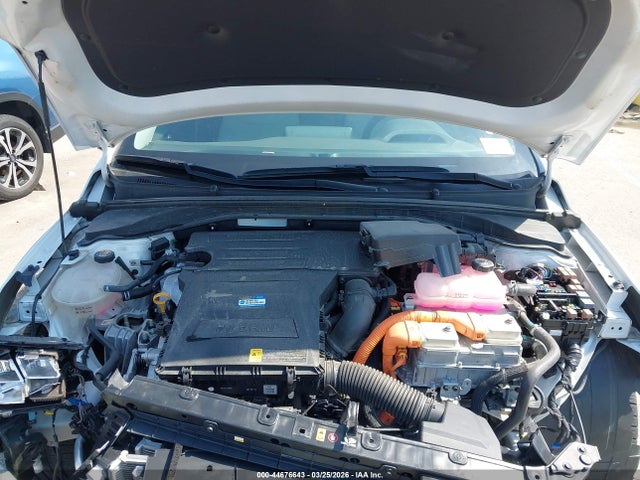 44676643 :رقم المزاد ، KMHC85LC0NU277882 vin ، 2022 Hyundai Ioniq Hybrid Sel مزاد بيع