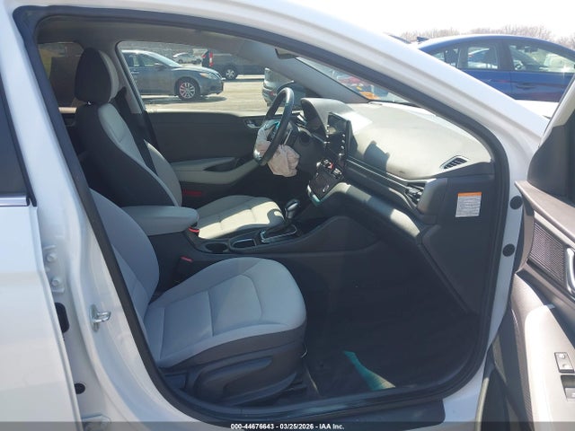 44676643 :رقم المزاد ، KMHC85LC0NU277882 vin ، 2022 Hyundai Ioniq Hybrid Sel مزاد بيع