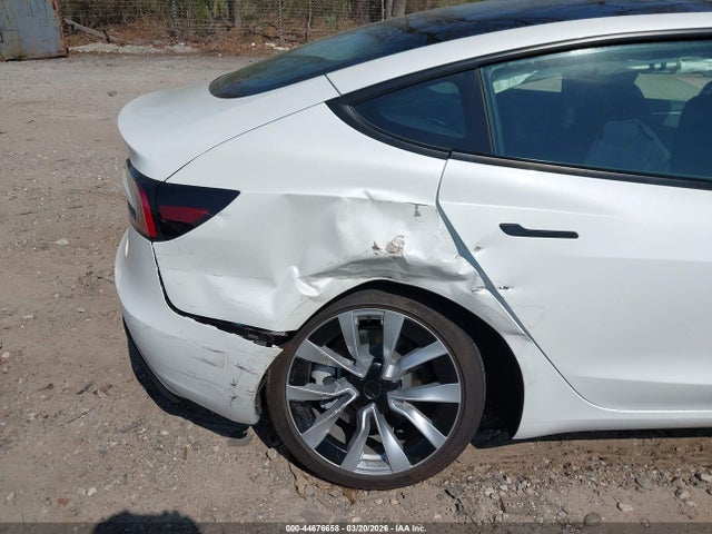 2025 Tesla Model 3 მანქანა იყიდება აუქციონზე, vin: 5YJ3E1EA8SF021270, აუქციონის ნომერი: 44676658