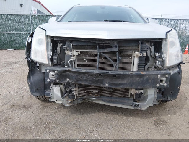 3GYFNBE30FS617372 Cadillac Srx Luxury Collection