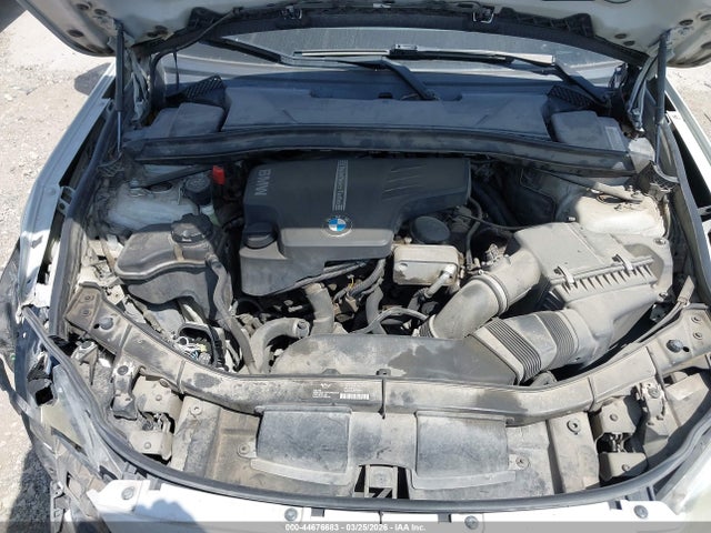 2014 BMW X1 WBAVM1C51EVW49272 Photo 9