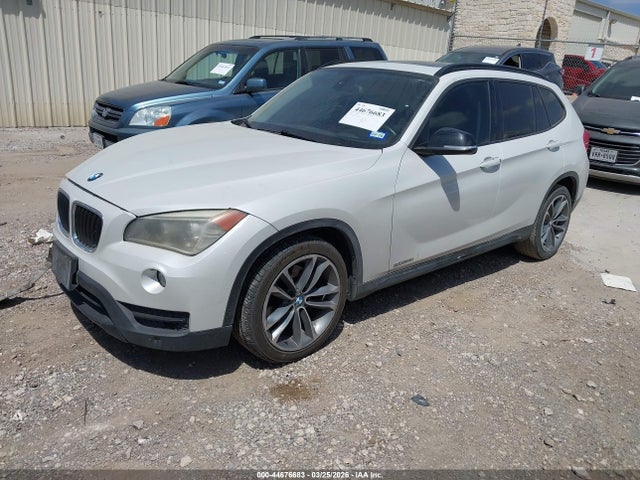 2014 BMW X1 WBAVM1C51EVW49272 Photo 1