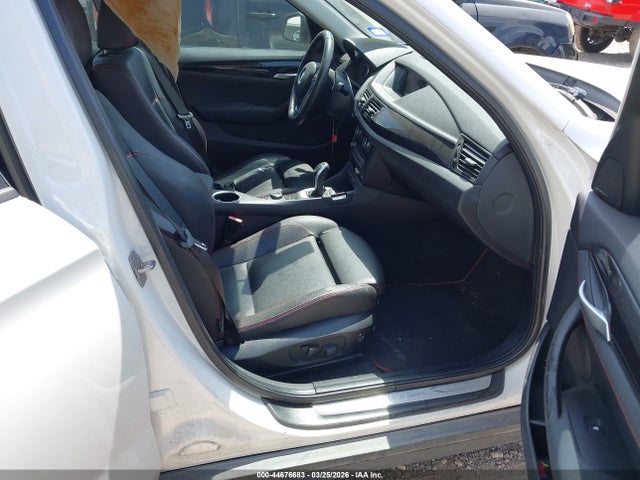2014 BMW X1 WBAVM1C51EVW49272 Photo 4