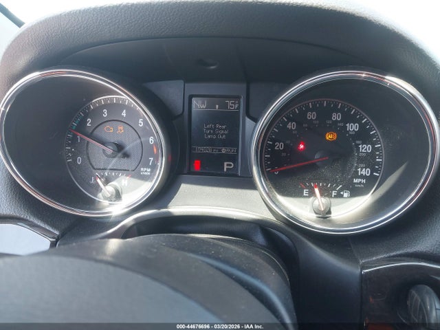Продажа на аукционе авто 2013 Jeep Grand Cherokee Laredo, vin: 1C4RJFAG0DC635212, номер лота: 44676696